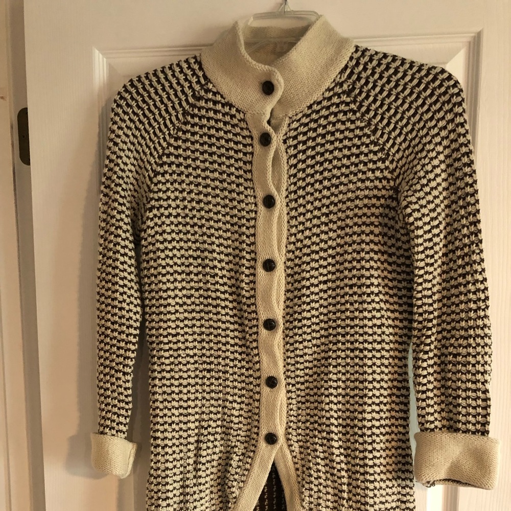 Sabine sweater coat size M
